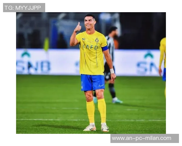 C罗足球明星的帅气风采展现与精彩瞬间回顾